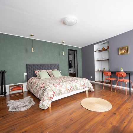 Appartement Spacieux Et Elegant Avec Jardin Montivilliers Esterno foto