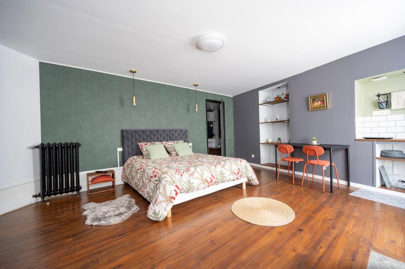 Appartement Spacieux Et Elegant Avec Jardin Montivilliers Esterno foto